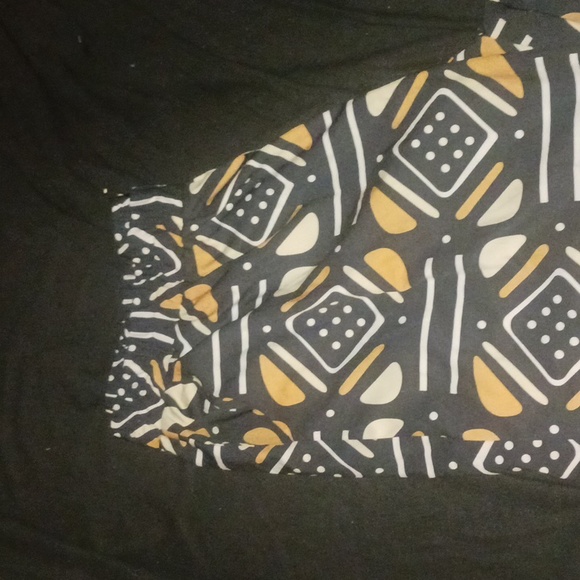 Good material, wide leg ends, good elastic waist, multi colored, designs - Picture 3 of 3